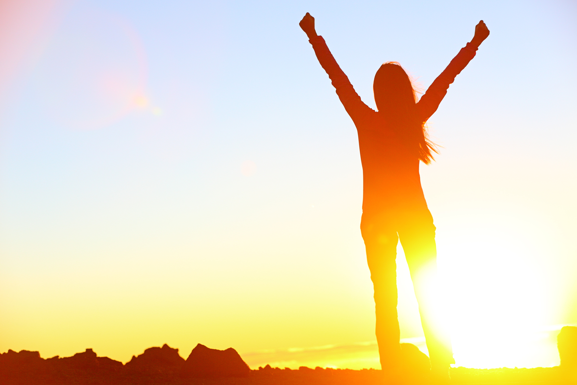 Woman-celebrating-success